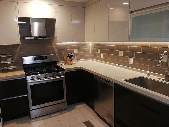 5th image of 903 S New Hampshire Ave Unit 204