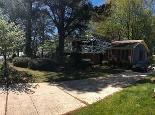 1138 Ivy Ln, Cary, NC 27511