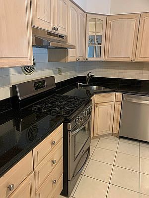 2nd image of 23-39 37th St #2