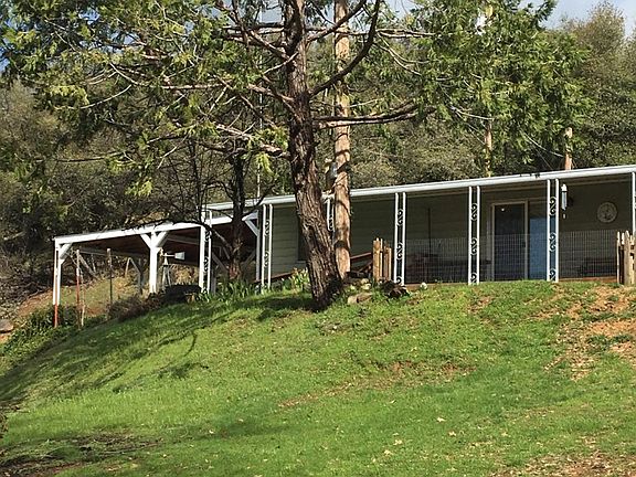 2nd image of 20873 Lynn Ln