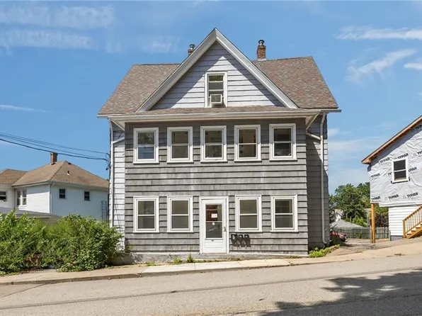 55 Pleasant St, Westerly, RI 02891