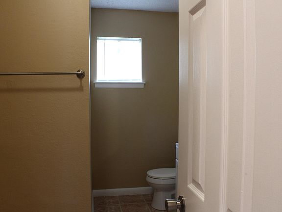 5th image of 5036 Maid Marion Dr