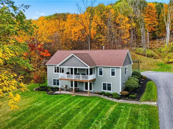 5264 W Lake Rd, Geneseo, NY 14454