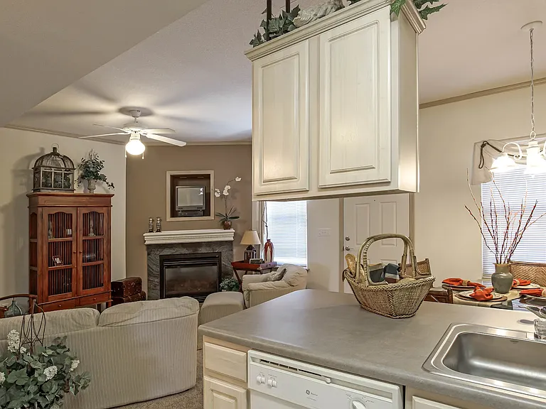 City Homes at Fall Creek — Photo 11