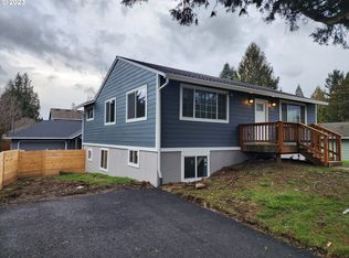 21436 SE Ash St, Gresham, OR 97030