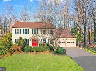 3262 Chancellor Dr, Woodbridge, VA 22192