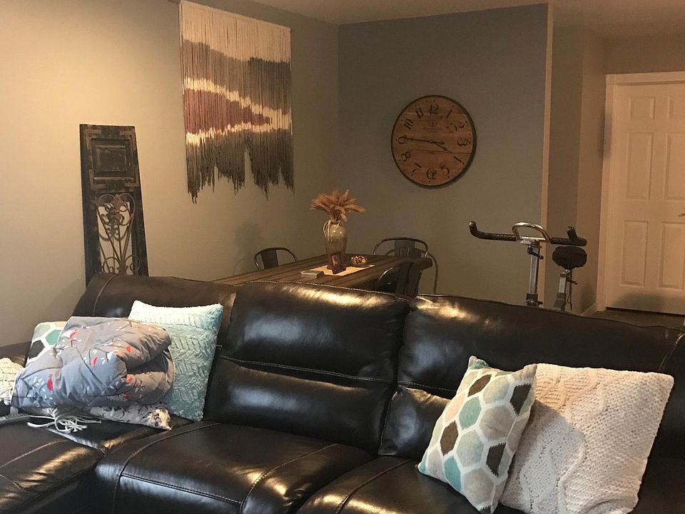 1st image of 4832 S Highland Cir APT 405