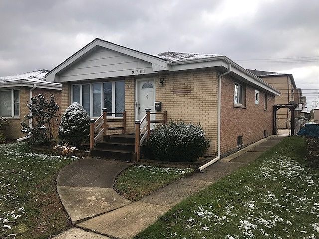 1st image of 9761 River St