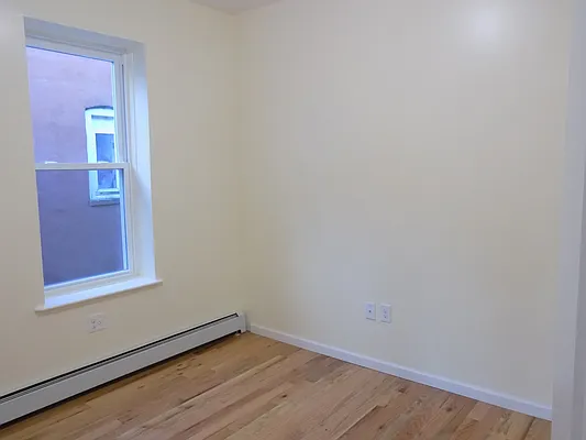 Rented by Blue Chip Real Estate Group LLC | media 18