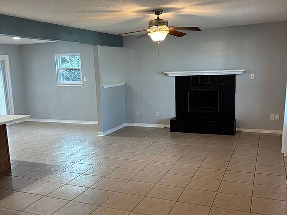 5th image of 5963 W Shore Dr
