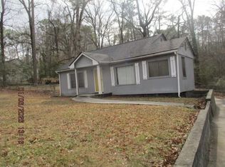 2125 River Rd, Ellenwood, GA 30294