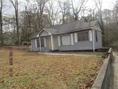 2125 River Rd, Ellenwood, GA, 30294