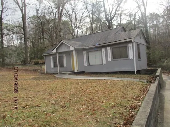 2125 River Rd, Ellenwood, GA 30294