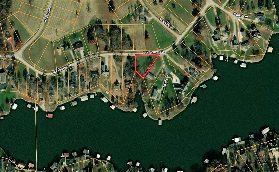2nd image of 442 Lake Viking Ter