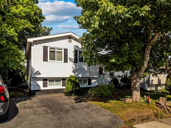 346 Canada Drive, St. John's, NL A1E4R6