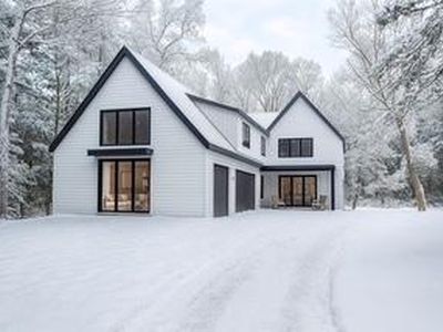 25955 Wild Rose Ln, Shorewood, MN, 55331