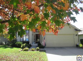 5957 SW 31st St, Topeka, KS 66614