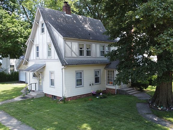 4th image of 132 W Jefferson Ave