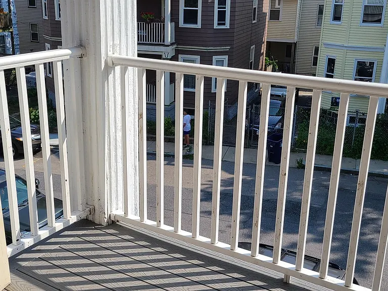 10 Emrose Ter — Photo 7
