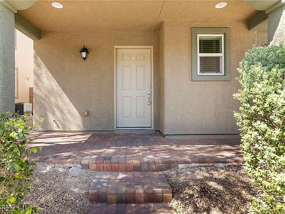 3rd image of 173 Belmont Canyon Pl