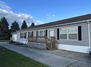 1809 Rails End Blvd, Caro, MI 48723