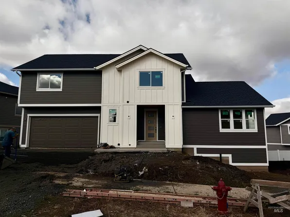 409 Ryan Ln, Moscow, ID 83843