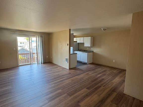 New Flooring installed August 2026
Living room, Dinning room view