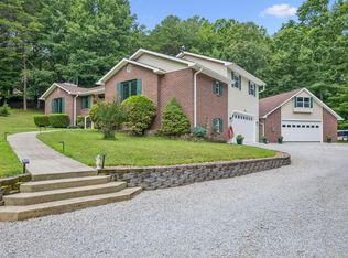 290 Goodstock Rd, Crossville, TN 38555