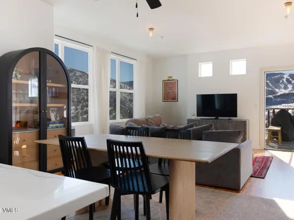 491 Metcalf Rd APT A3, Avon, CO 81620