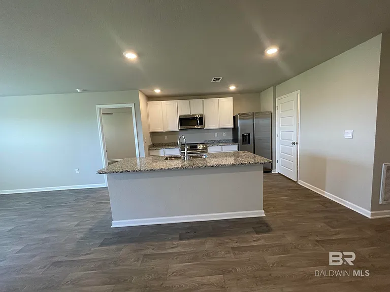 22351 Shadowridge Dr — Photo 5
