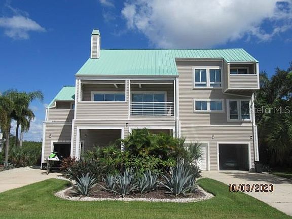 5th image of 1039 Point Seaside Dr