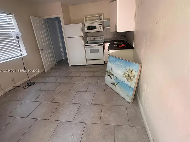 2900 N Ocean Blvd #4 — Photo 4