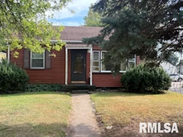 1331 15th Ave S, Clinton, IA 52732