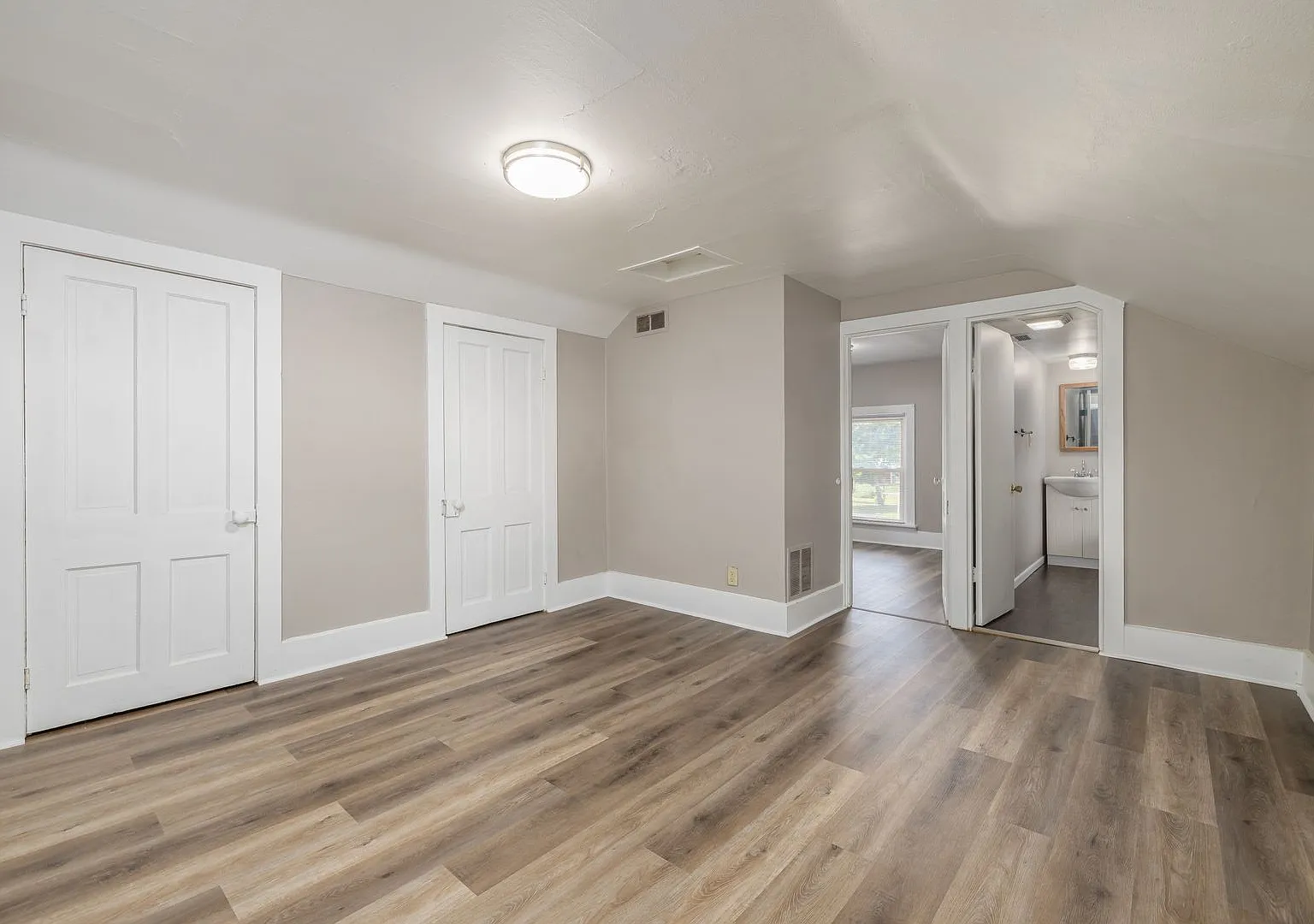 401 Spaulding Avenue — Photo 2