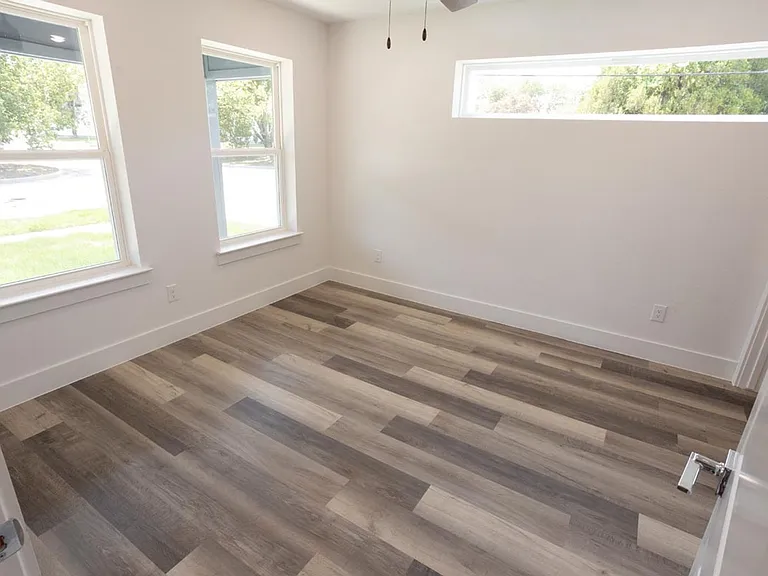 3226 Forest Park Blvd — Photo 13