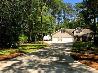 31 Woods Ct, Ridgeland, SC 29936