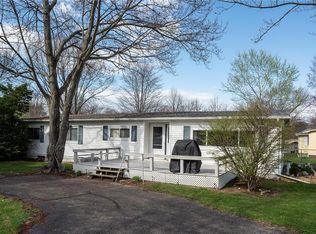 1660 Robison Rd W, Erie, PA 16509