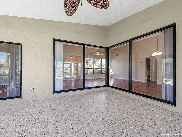 2386 SW Creekside Dr — Photo 34
