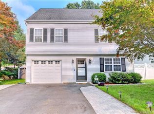 51 Middle Ave, Shelton, CT 06484