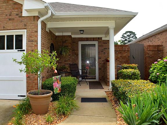 2nd image of 117 Countryside Ct