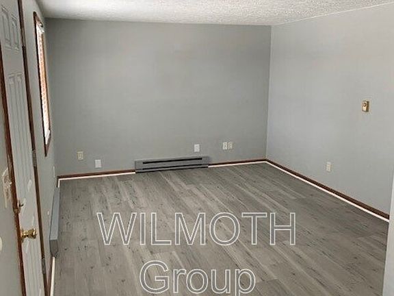2nd image of 1818 Michigan St APT 7