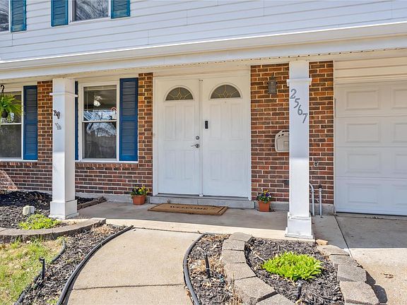 3rd image of 2567 Wesglen Estates Dr