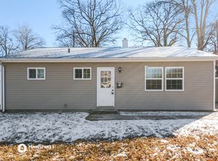 7792 Williams Ct, Saint Louis, MO 63143