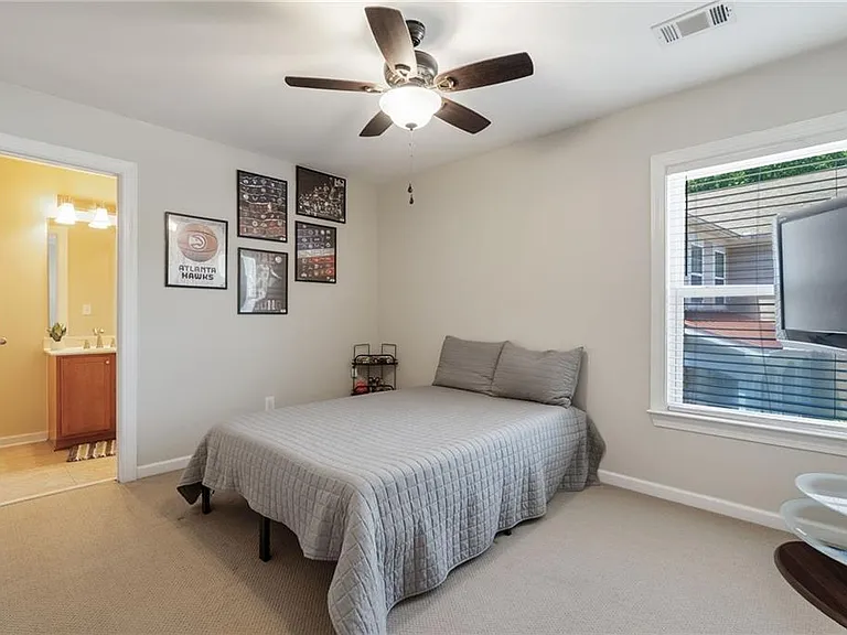 3845 Seaton Dr — Photo 28