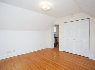 1247 W Wellington Ave #2R, Chicago, IL 60657