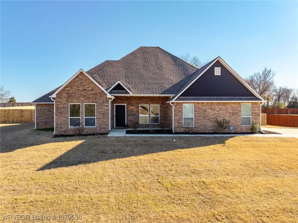 937 Point Royal Loop, Charleston, AR 72933