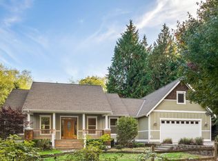 8213 NE Forest Home Ln, Kingston, WA 98346