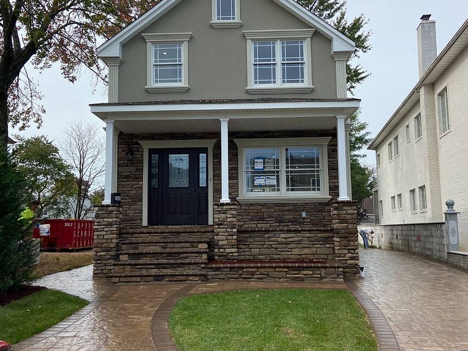 2nd image of 156 Yetman Ave