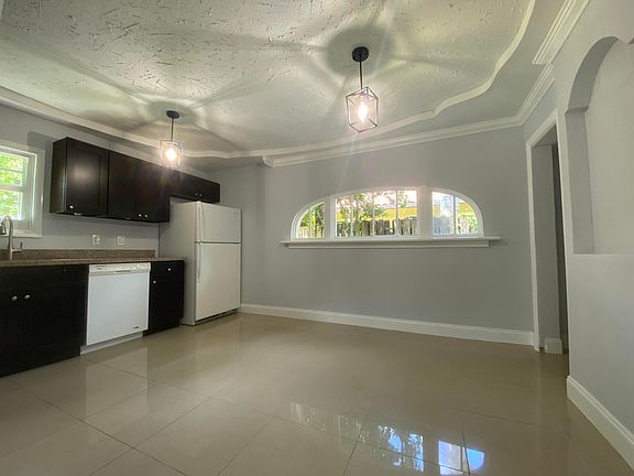 3rd image of 8090 Dillman Road