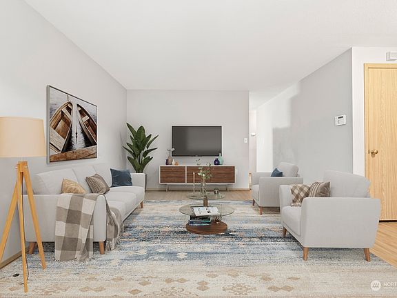 5th image of 14301 1st Avenue E